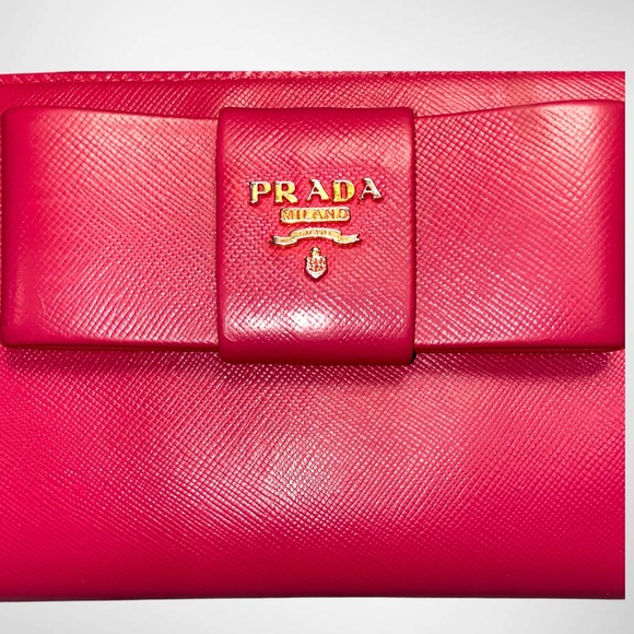3$ start!! Prada Pink Saffiano Leather Bow Zip Around Wallet with Box Auth card - Picture 9 of 16
